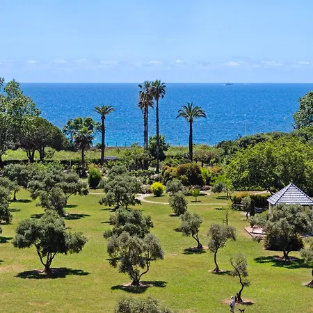 Apartament Duplex Les Pins 89m2 Et Terrasse 30m2 *