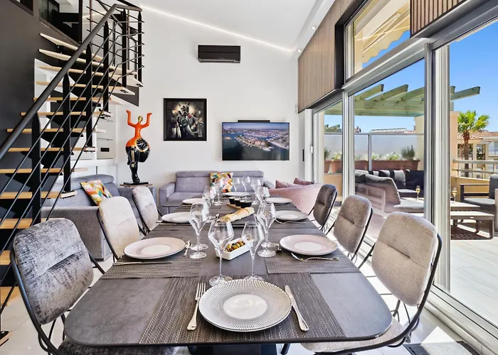 Lägenhet Duplex Les Pins 89m2 Et Terrasse 30m2 Antibes
